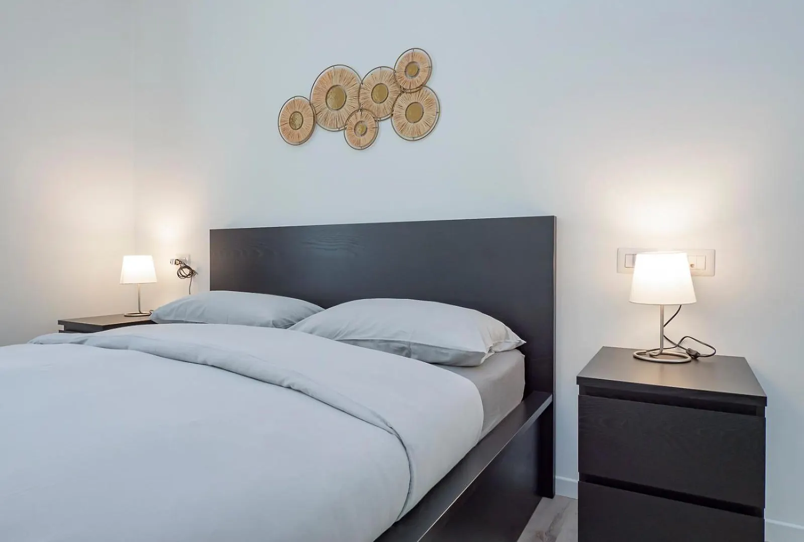 Minimal Chic - 7Sundays Apartment Milan Italy