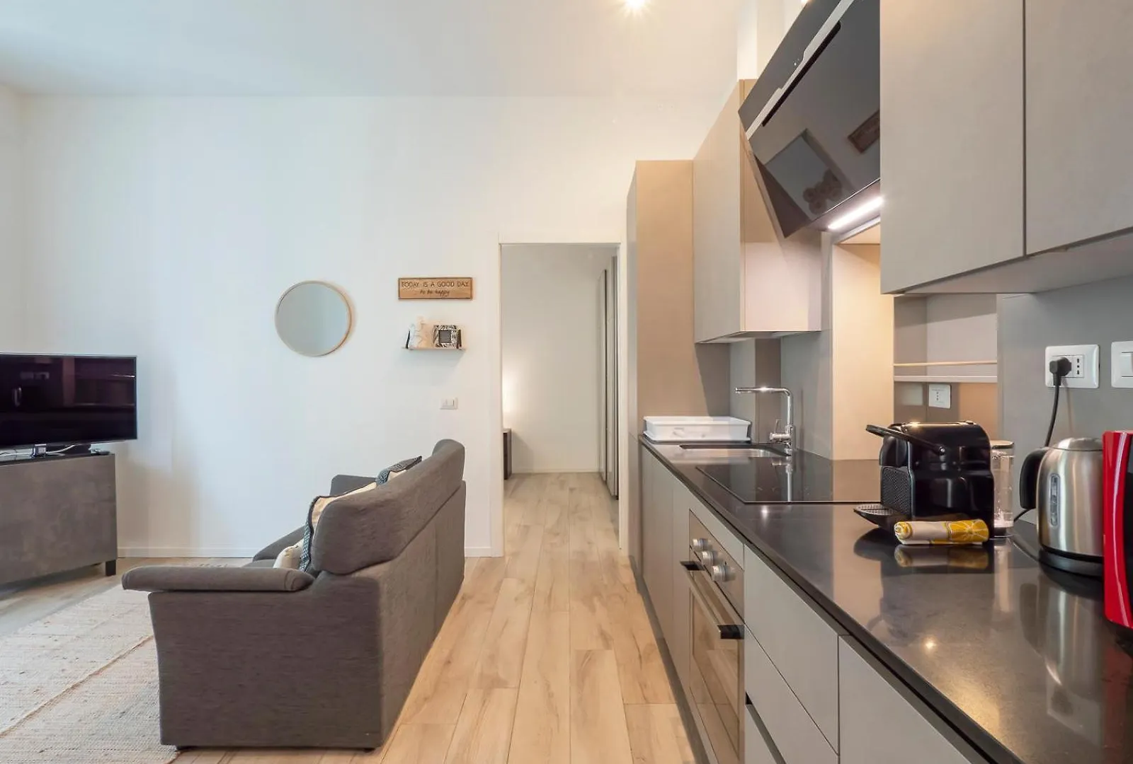Minimal Chic - 7Sundays Apartment Milan